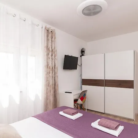Appartement With Parking Space Sukosan, Zadar - 23347 Sukošan